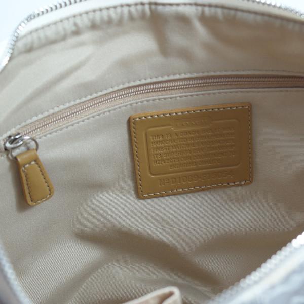 coach hobo optic