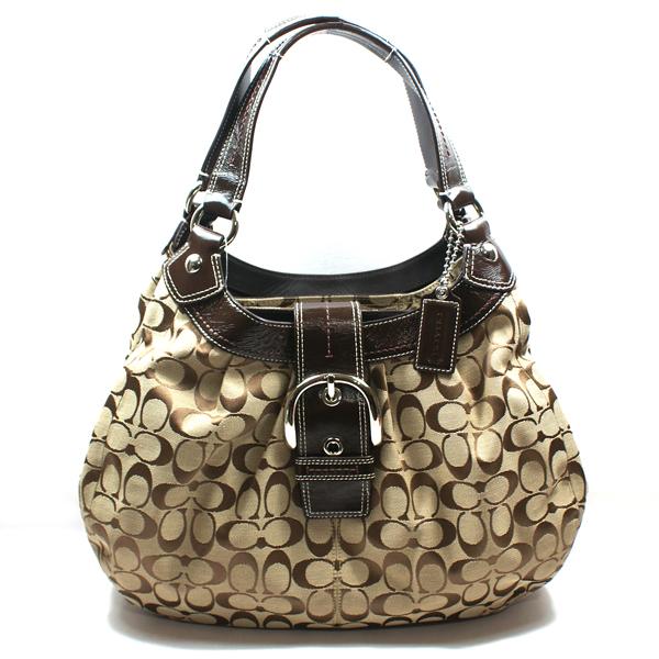 signature coach hobo