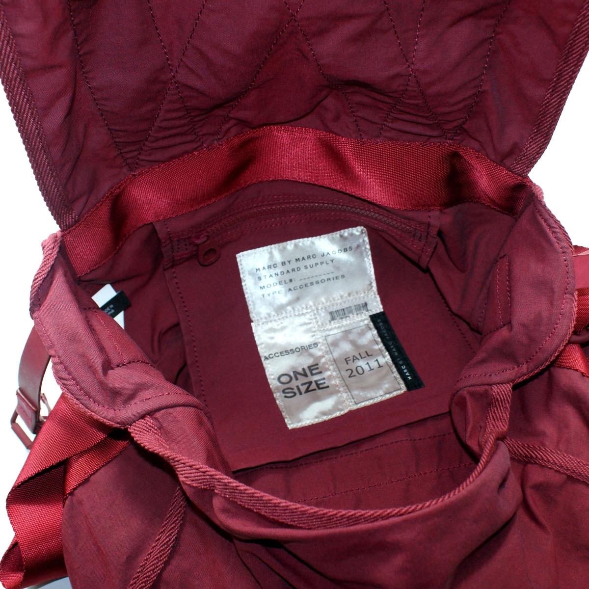 chianti marc jacobs tote bag