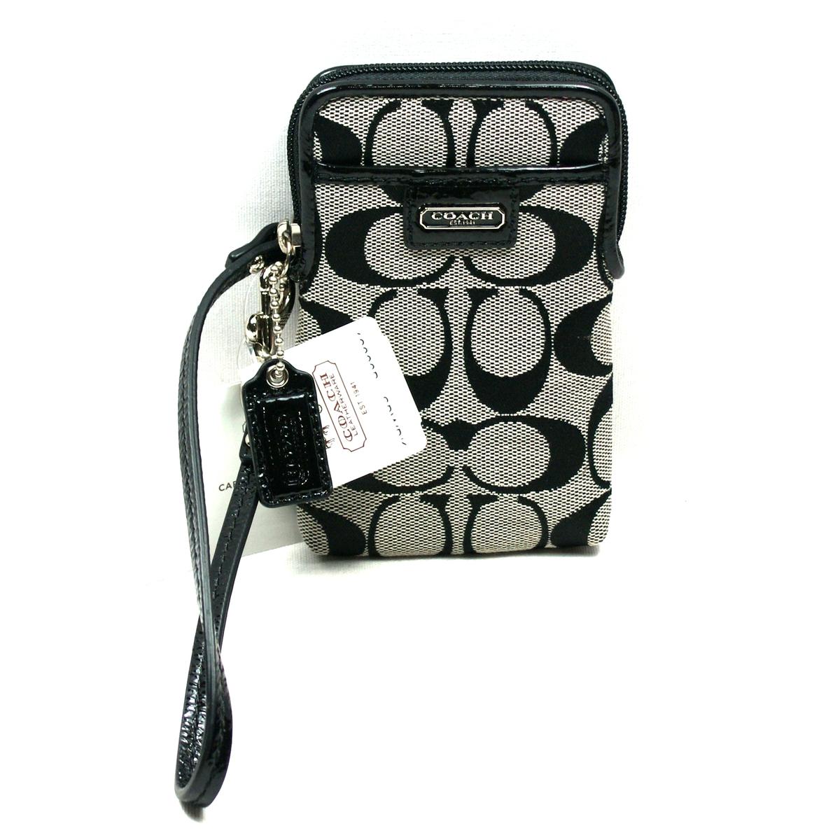 Coach Signature Universal Case/ Wristlet/ Iphone 5, 4, 4S Case Black/ White #62800B | Coach 62800B