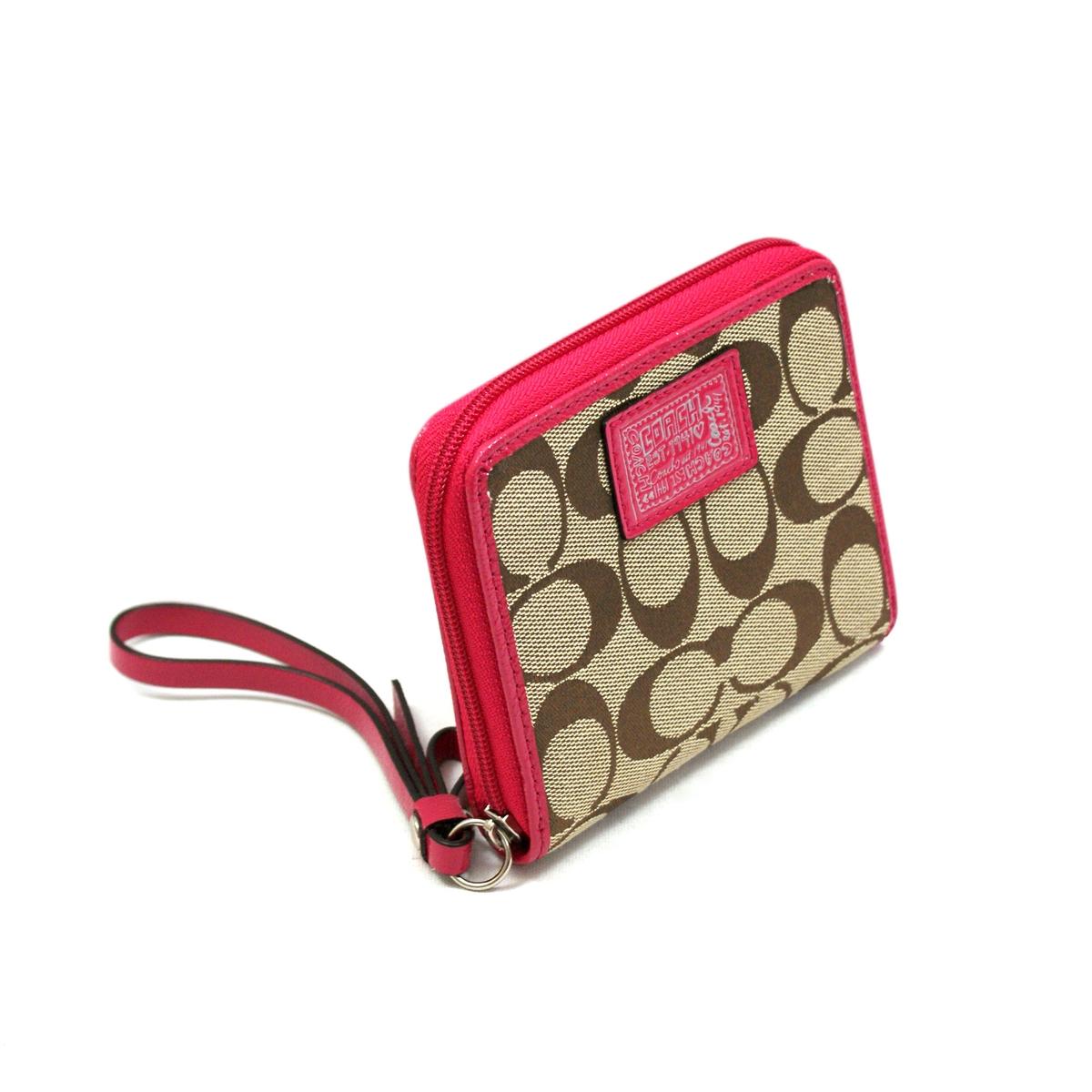 women's coach wristlet wallet