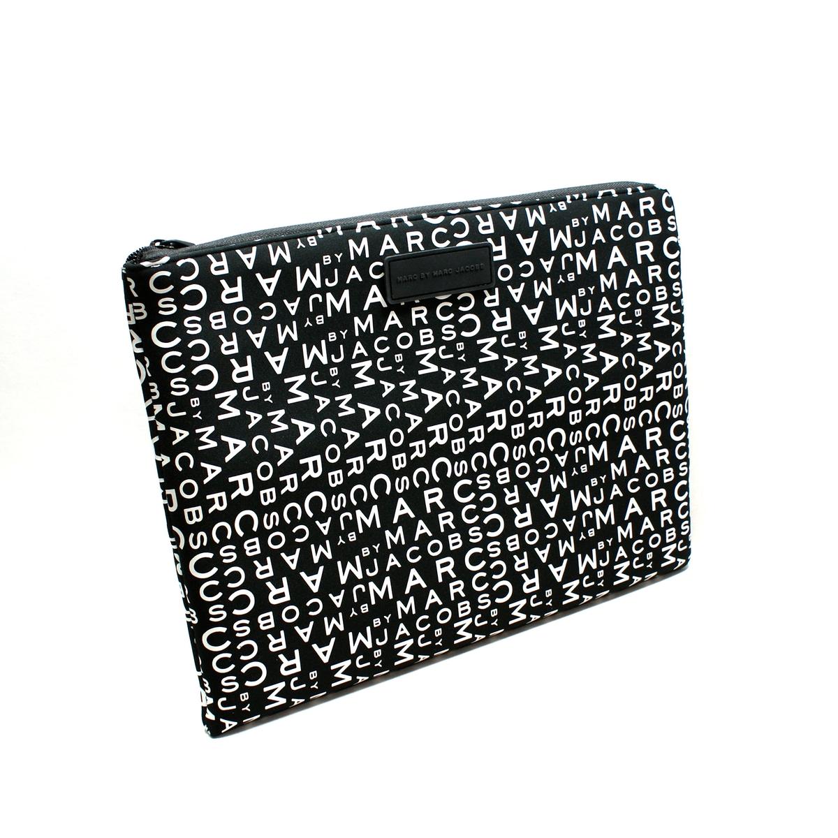 marc jacobs laptop sleeve 15 inch