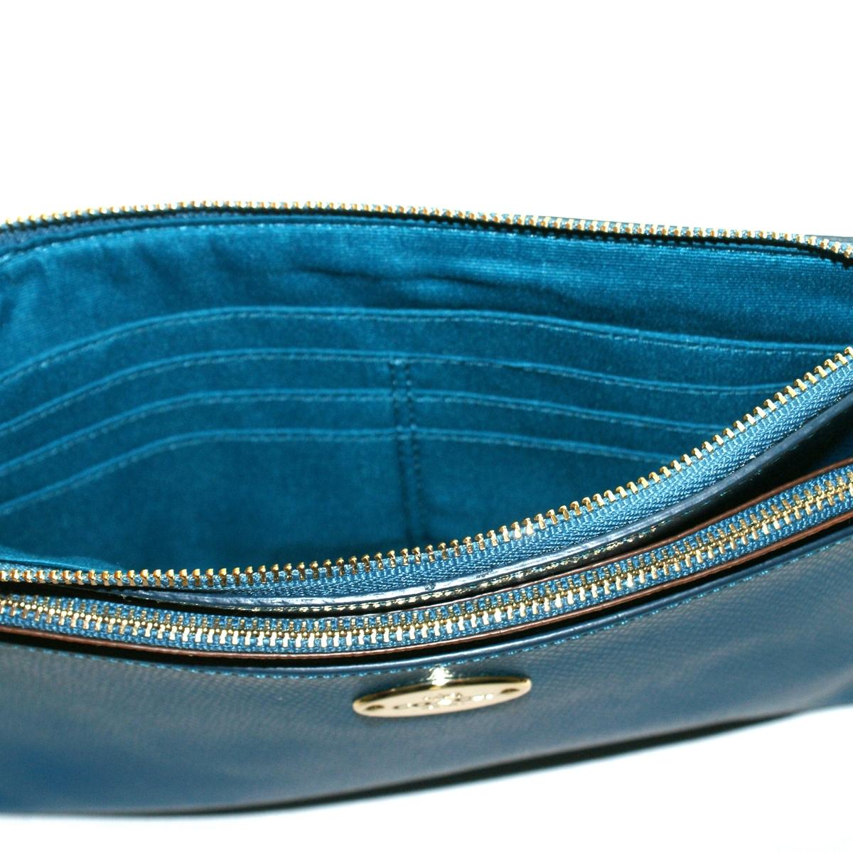 coach wristlets pop