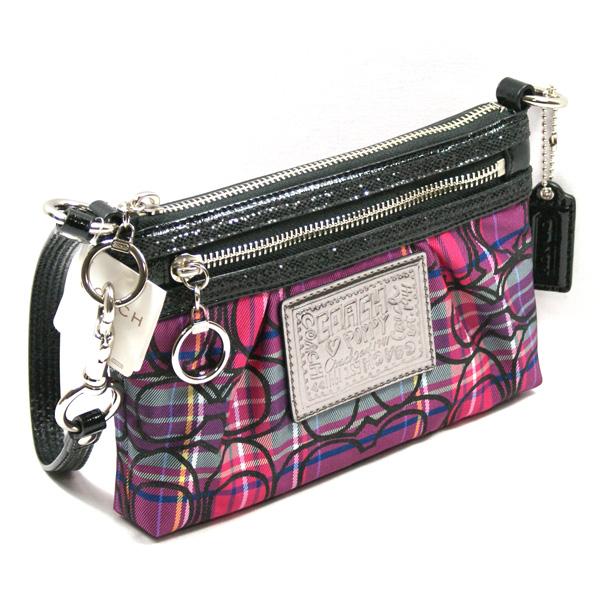 coach wristlets poppy