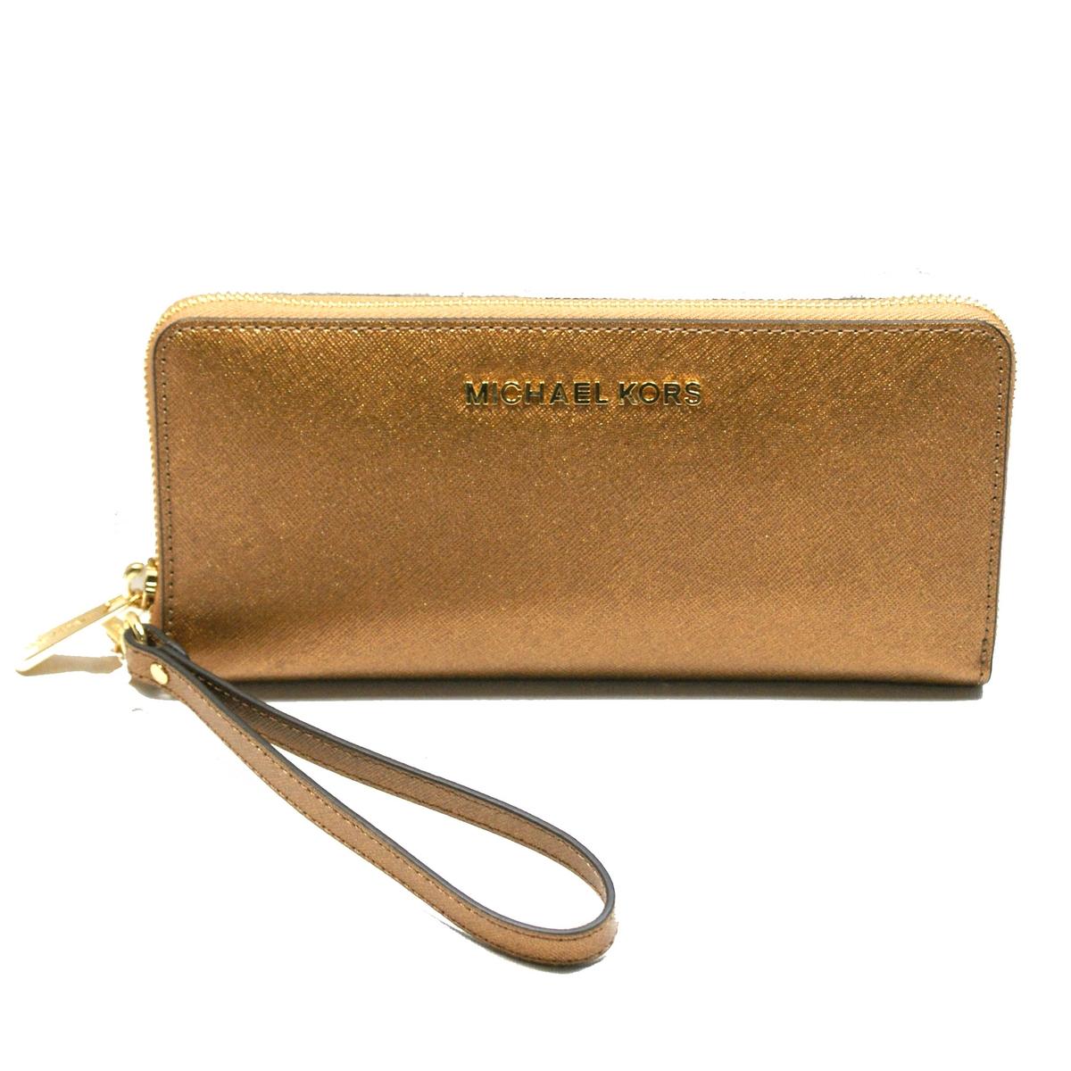 designer clutch wristlet