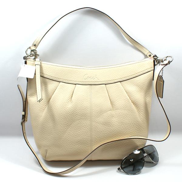 Coach Soho Pleated Pebble Leather Swing/ Shoulder Bag #13764 Coach Soho Pleated Pebble Leather Swing/ Shoulder Bag #13764